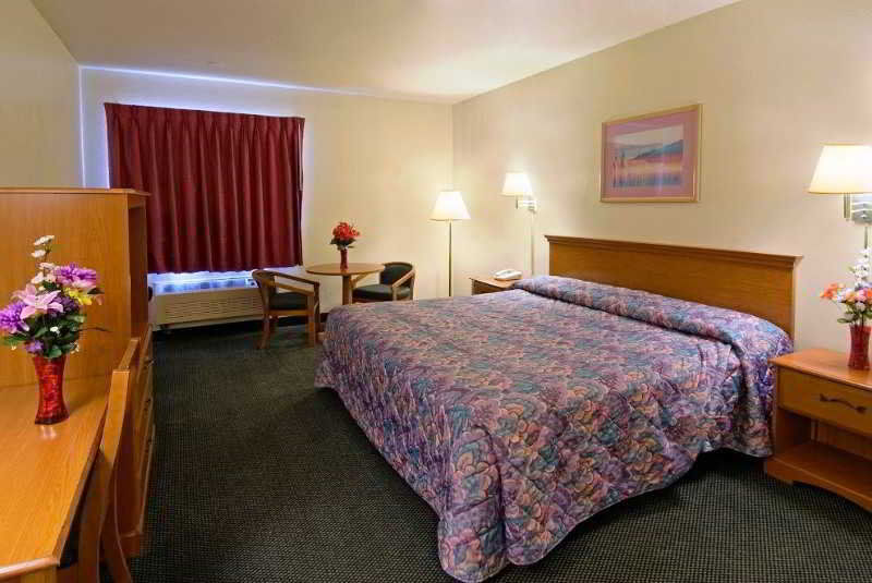 Americas Best Value Inn Prescott Valley Room photo